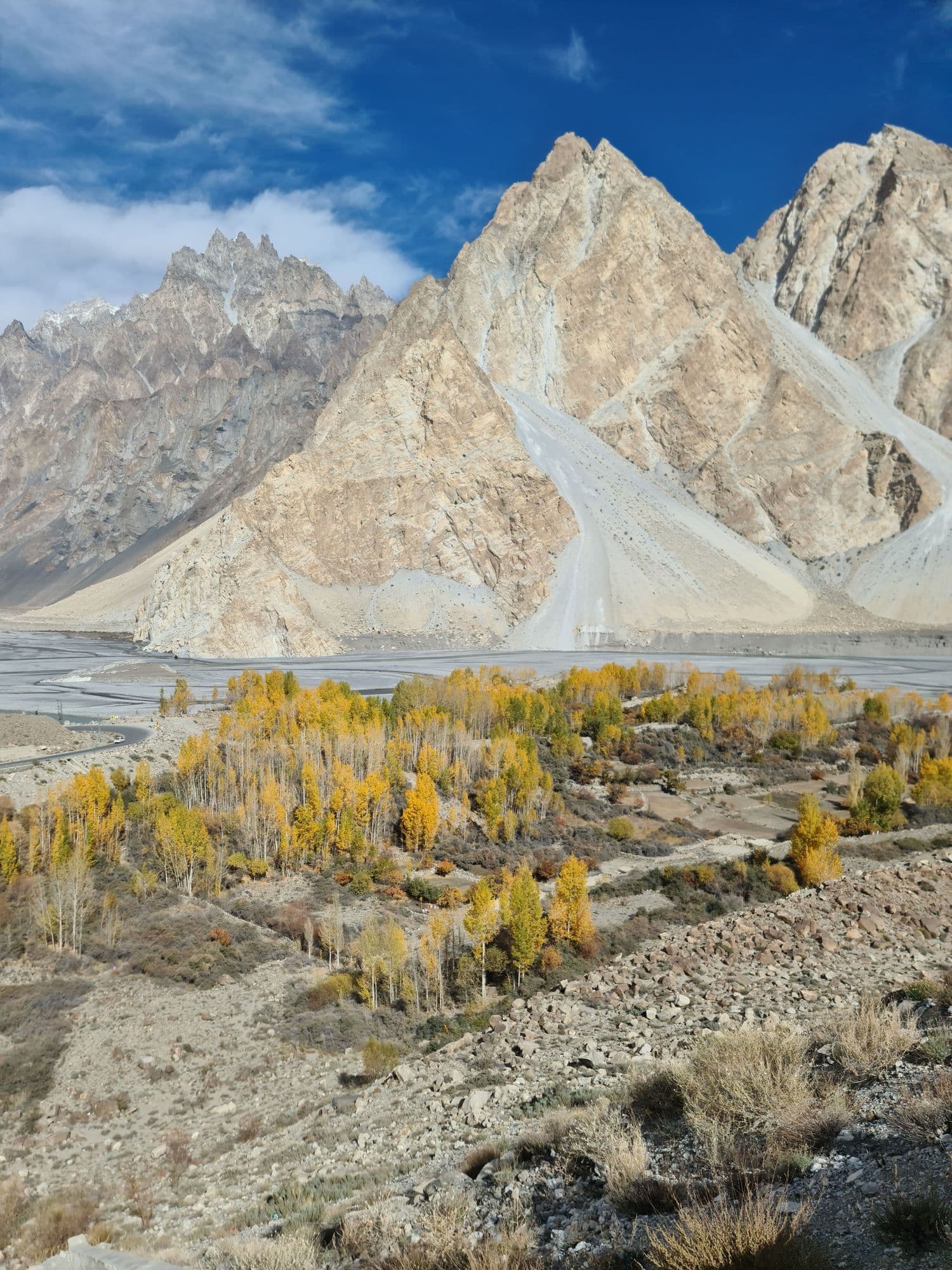 Autumn foliage below the Passu Cones